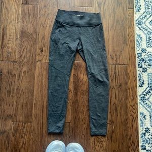 Outdoor Voices Grey Leggings Size Small